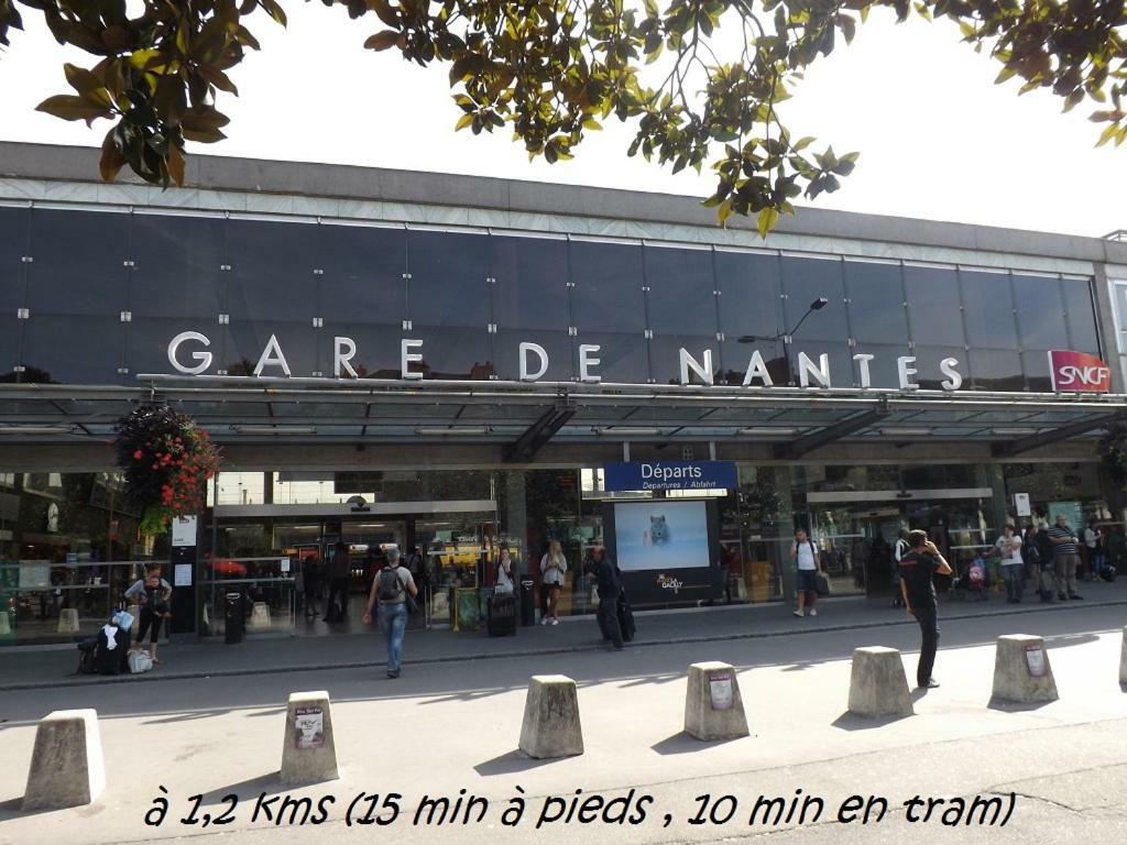 Le Nid Des Carmes Lägenhet Nantes Exteriör bild